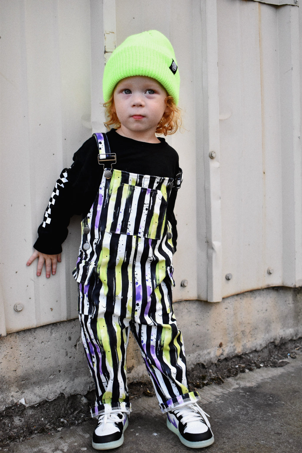 Mono de poción de bruja