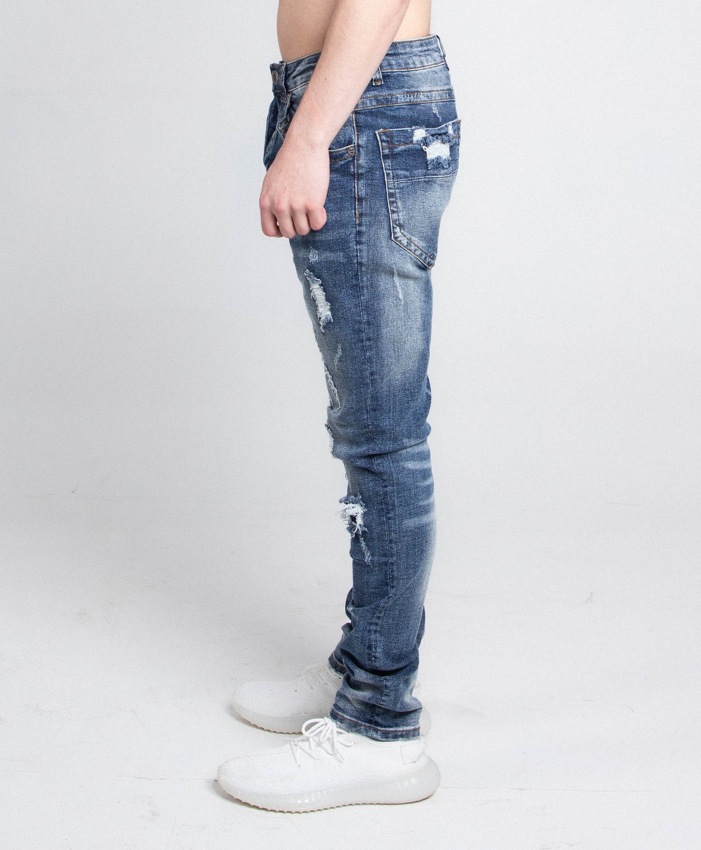 CASUAL DISTRESSED SKINNY JEANS