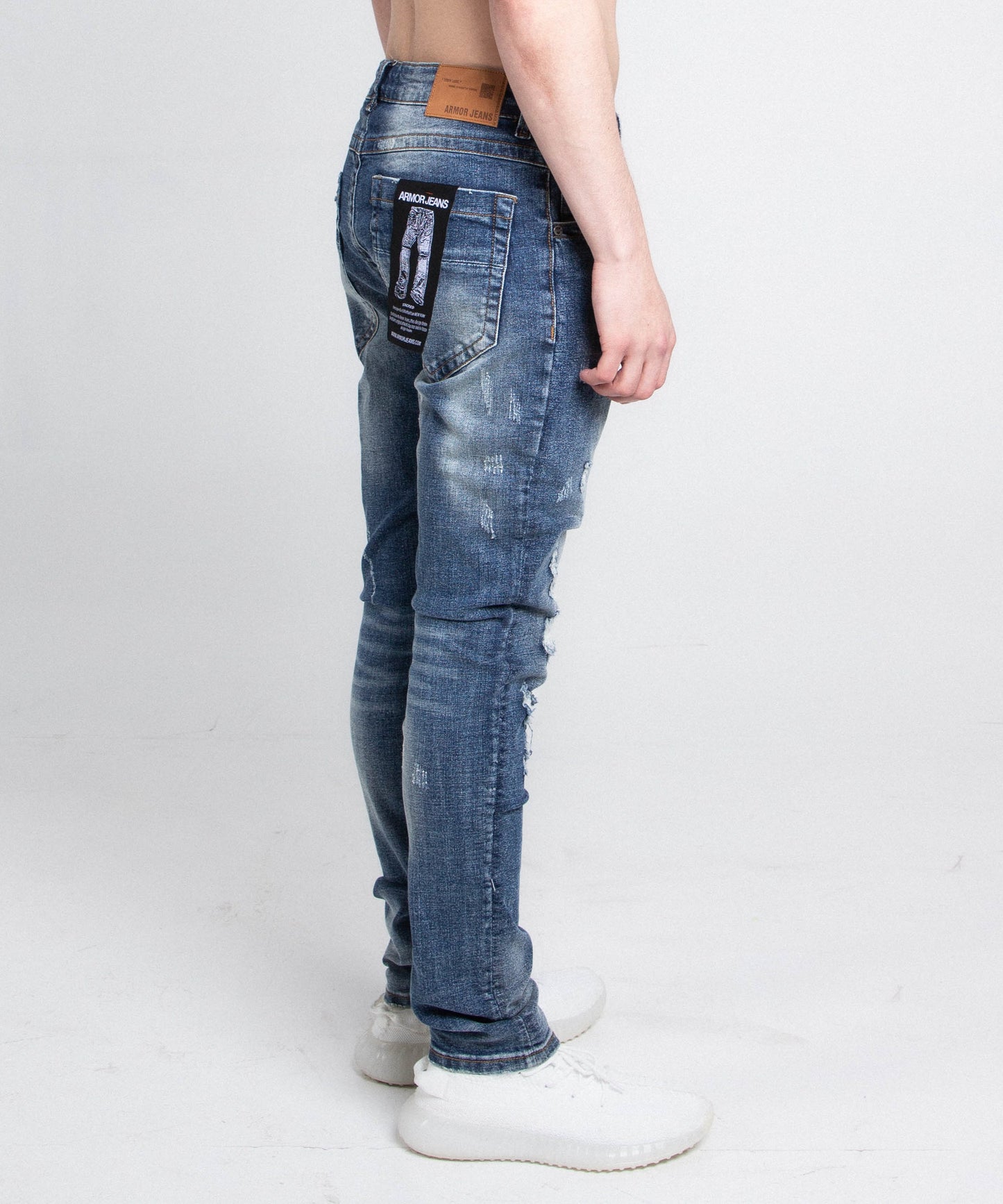 CASUAL DISTRESSED SKINNY JEANS