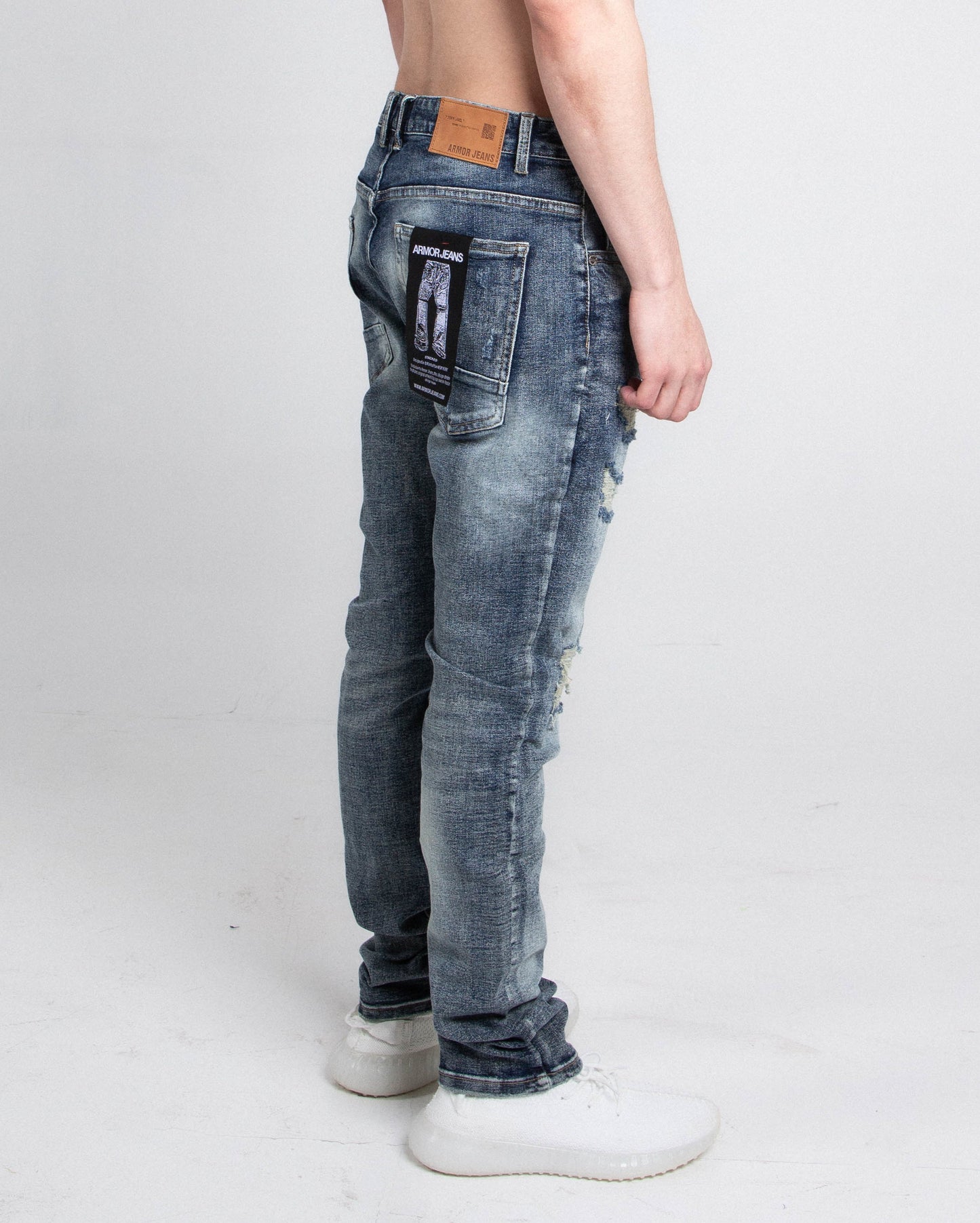 A401 DARK FADED DISTRESSED SKINNY JEANS