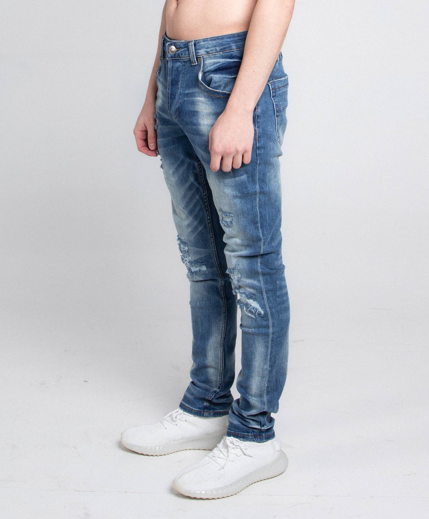 A402 PANTALONES VAQUEROS PINTADOS CON DESGASTE PEQUEÑO 