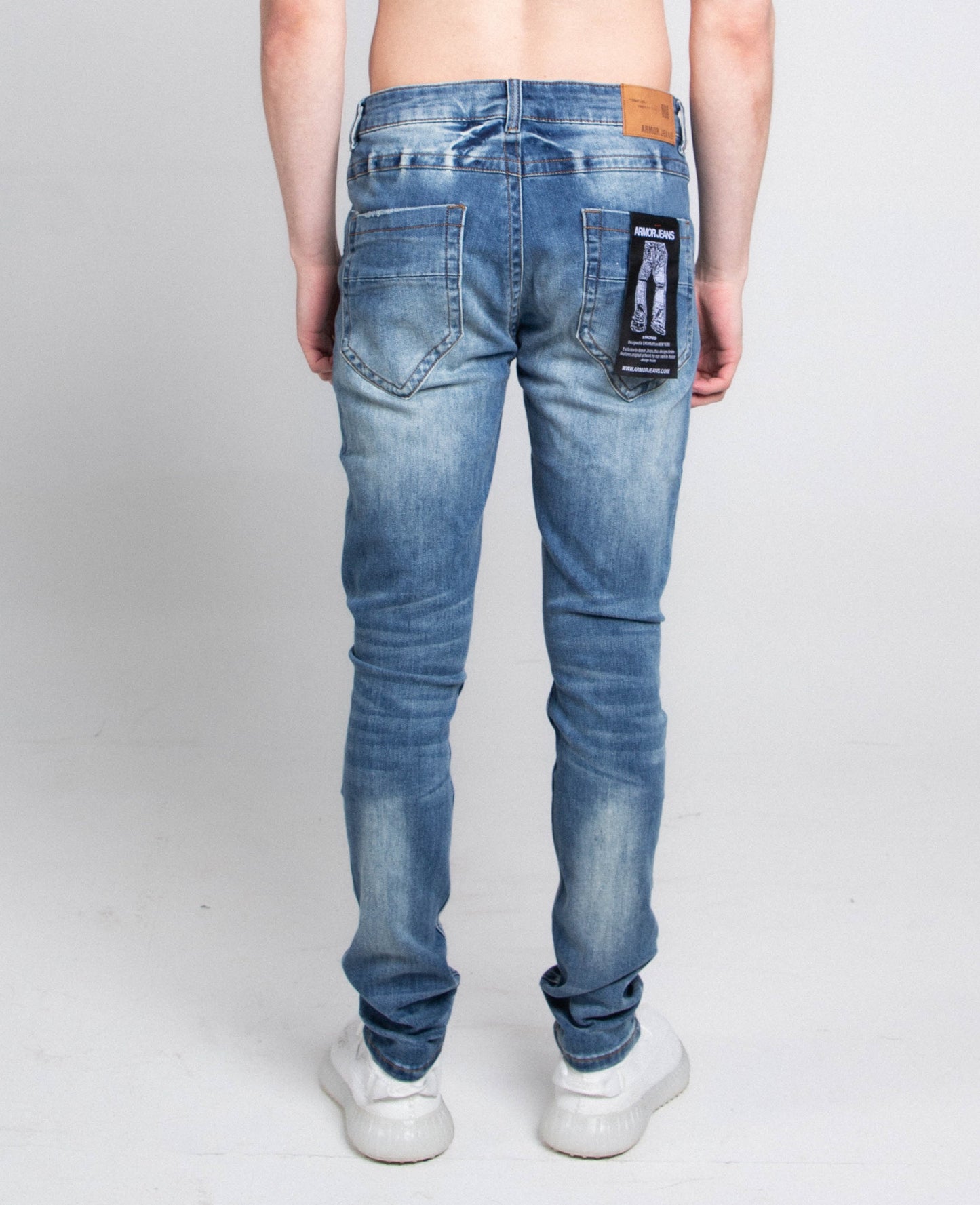 A402 PANTALONES VAQUEROS PINTADOS CON DESGASTE PEQUEÑO 