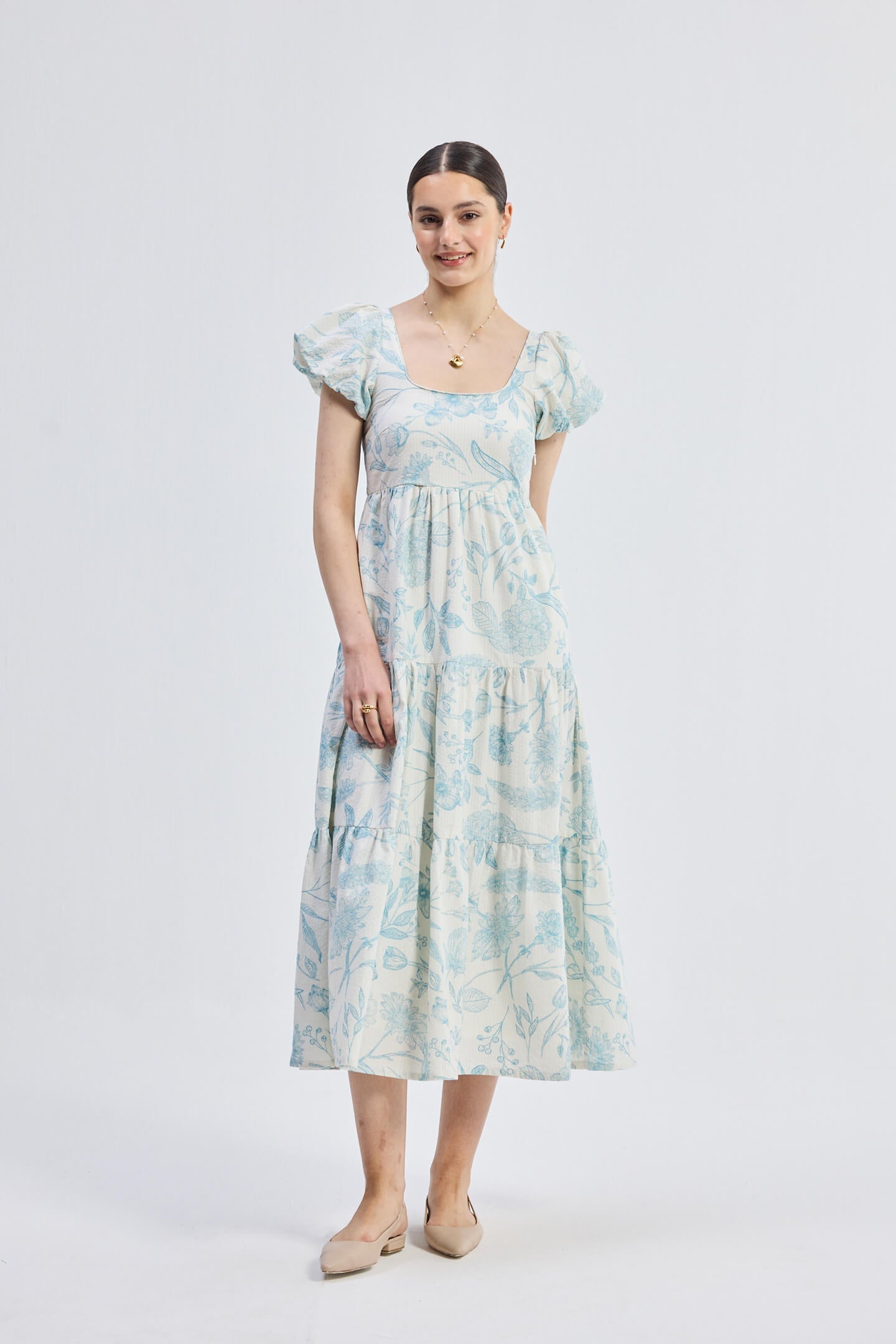 Robe maxi à manches bouffantes et volants à imprimé floral bleu