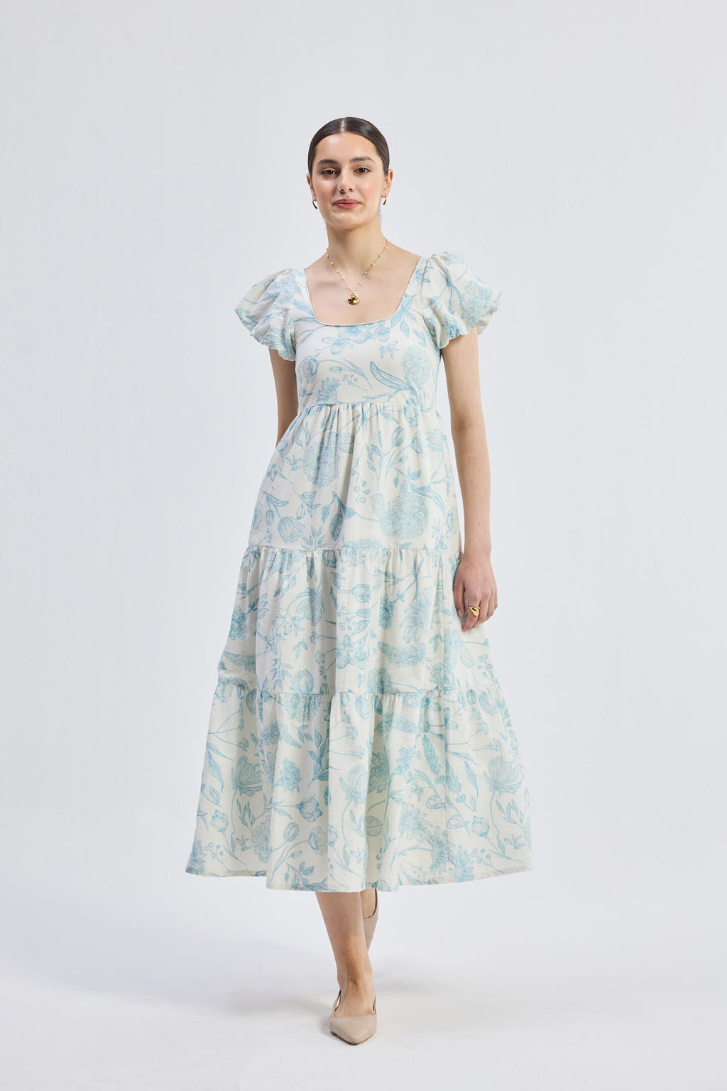 Robe maxi à manches bouffantes et volants à imprimé floral bleu
